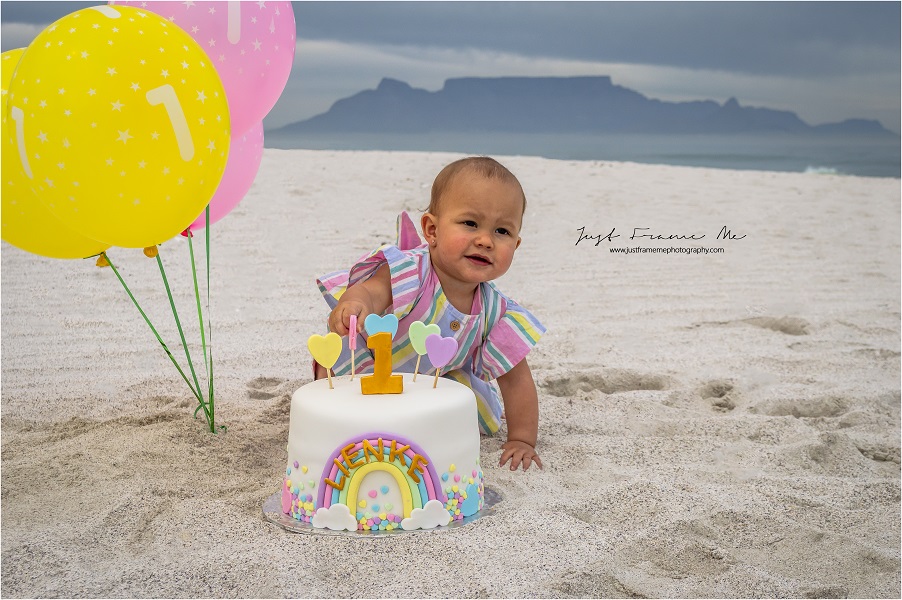 The Roets Family {1st Year Portrait & Cake Smash Session}