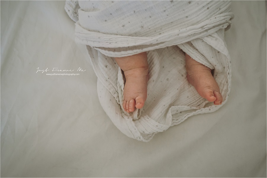 Meet the Brewis Family {A Newborn Lifestyle Session}