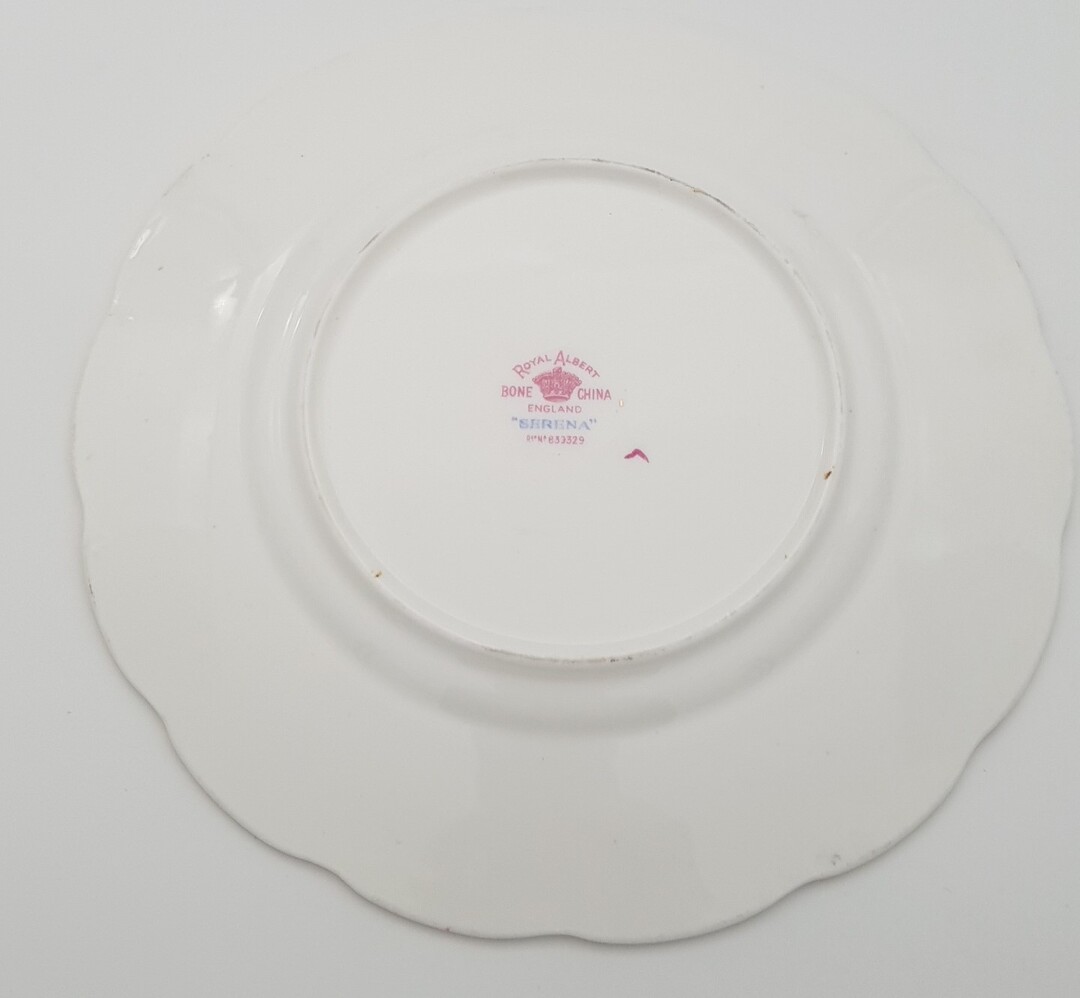 C0098 SERENA Bone China plate 839329  ROYAL ALBERT