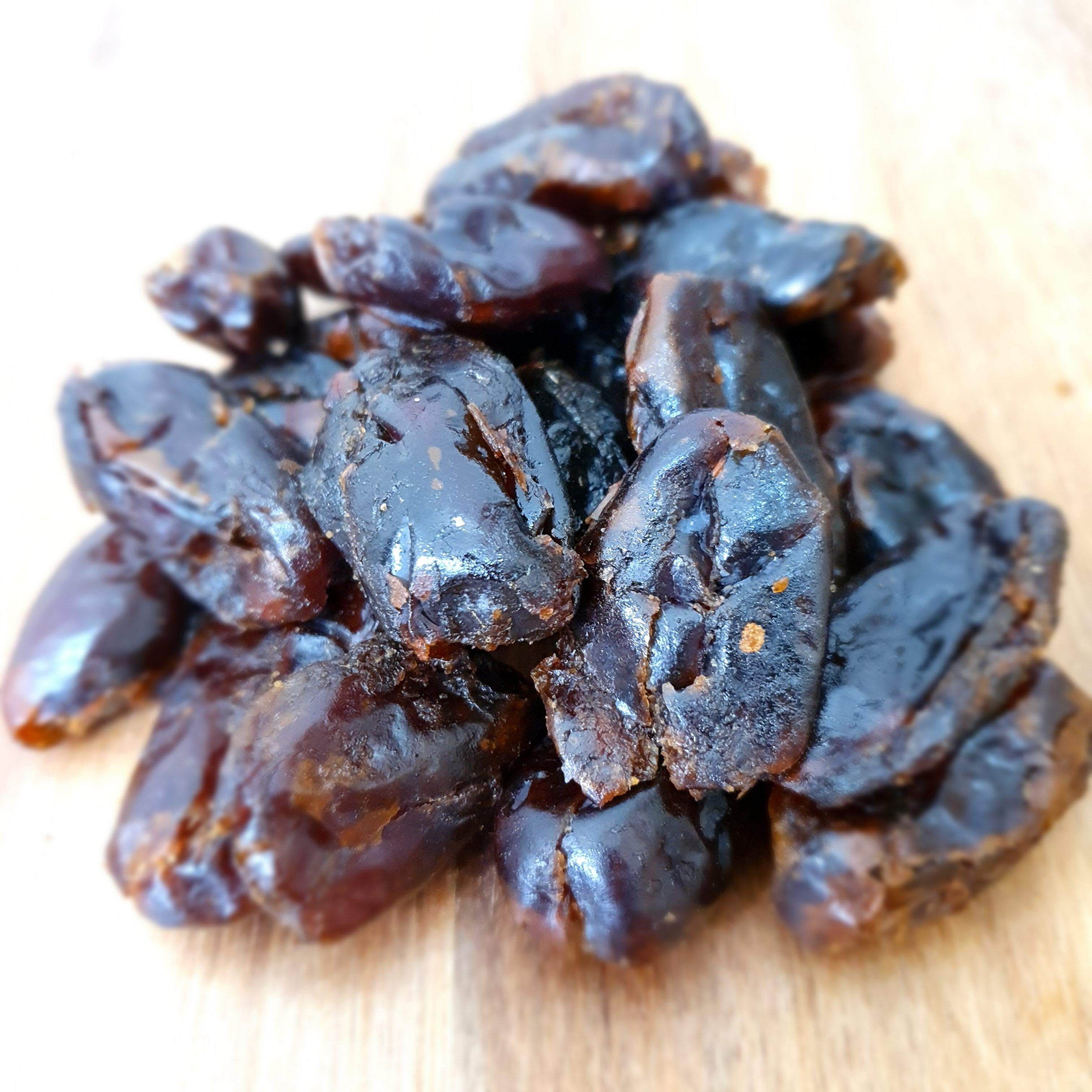 DATES PITTED 500g