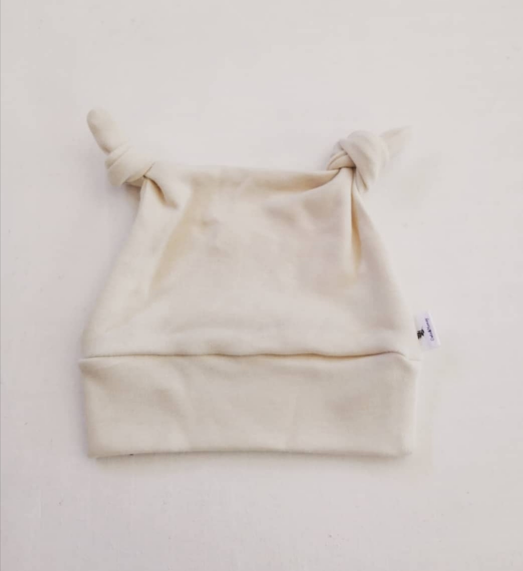 Ivory Beanie - double knot