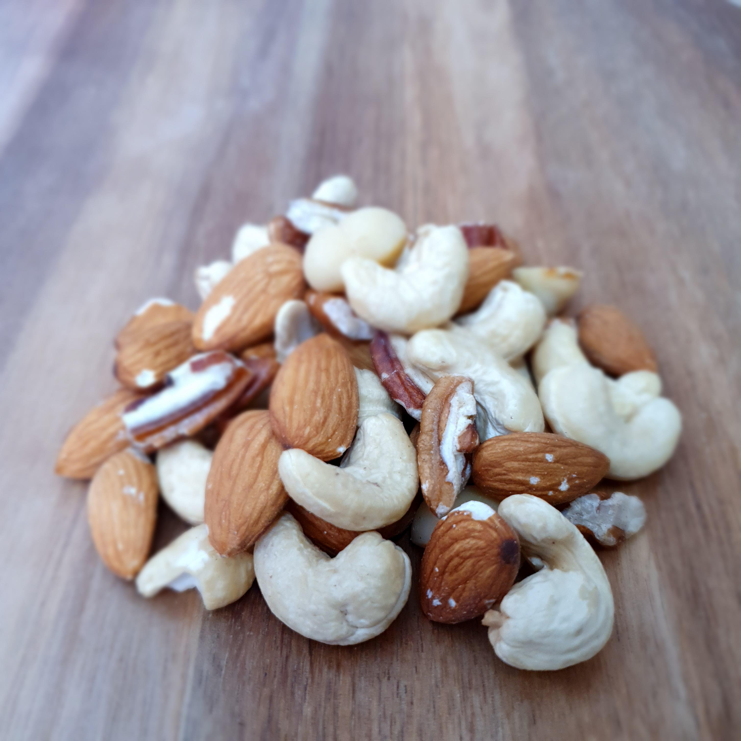 MIXED NUTS RAW 1kg