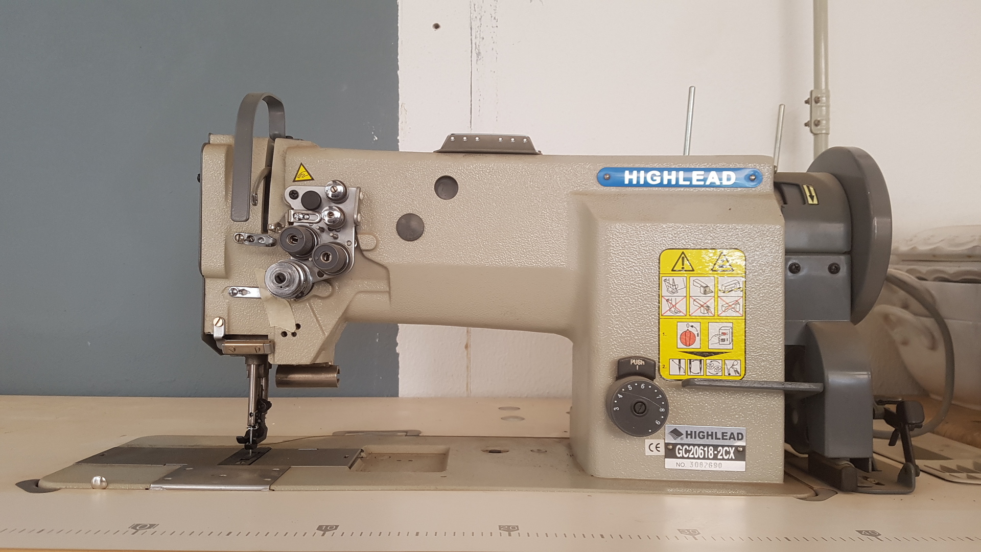 C0004 GC20618-2CX Industrial Sewing Machine  HIGHLEAD