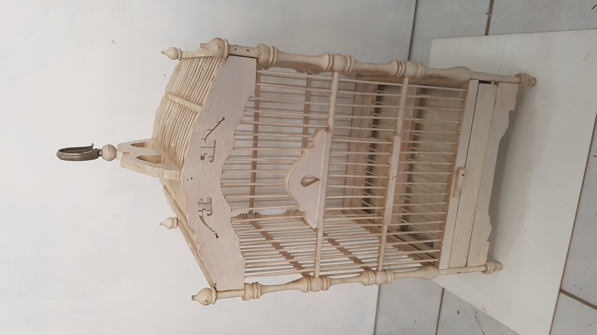 C0014 Wooden Bird Cage