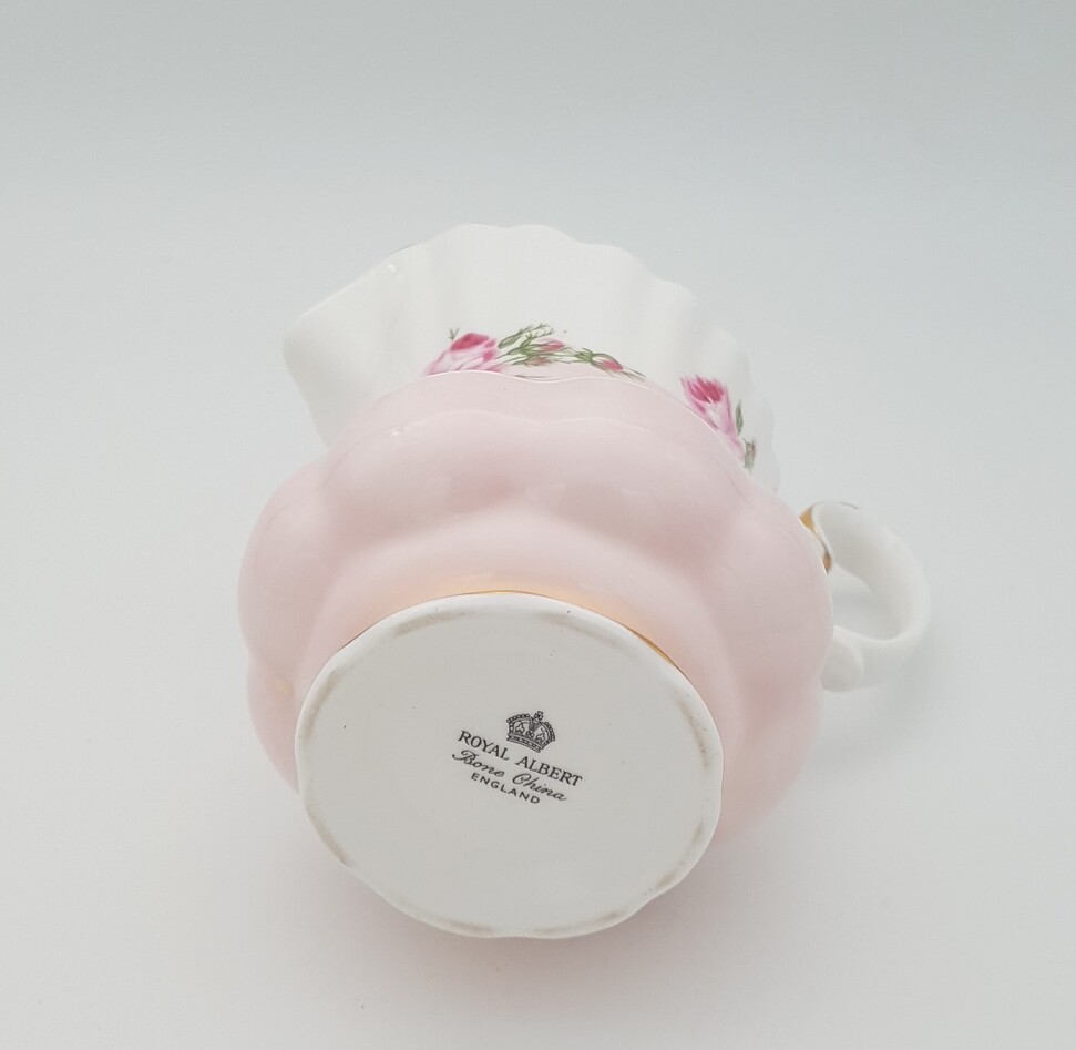 C0061 Pink floral milk jug  ROYAL ALBERT